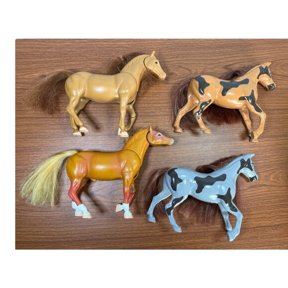 Lot of 4 Play Horses Greenbrier 6" x 5.5" - Picture 2 of 9